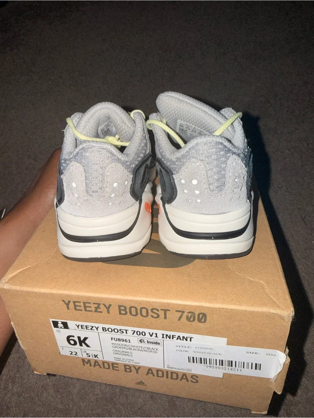 Yeezy Boost 700 TD - Picture 3 of 3